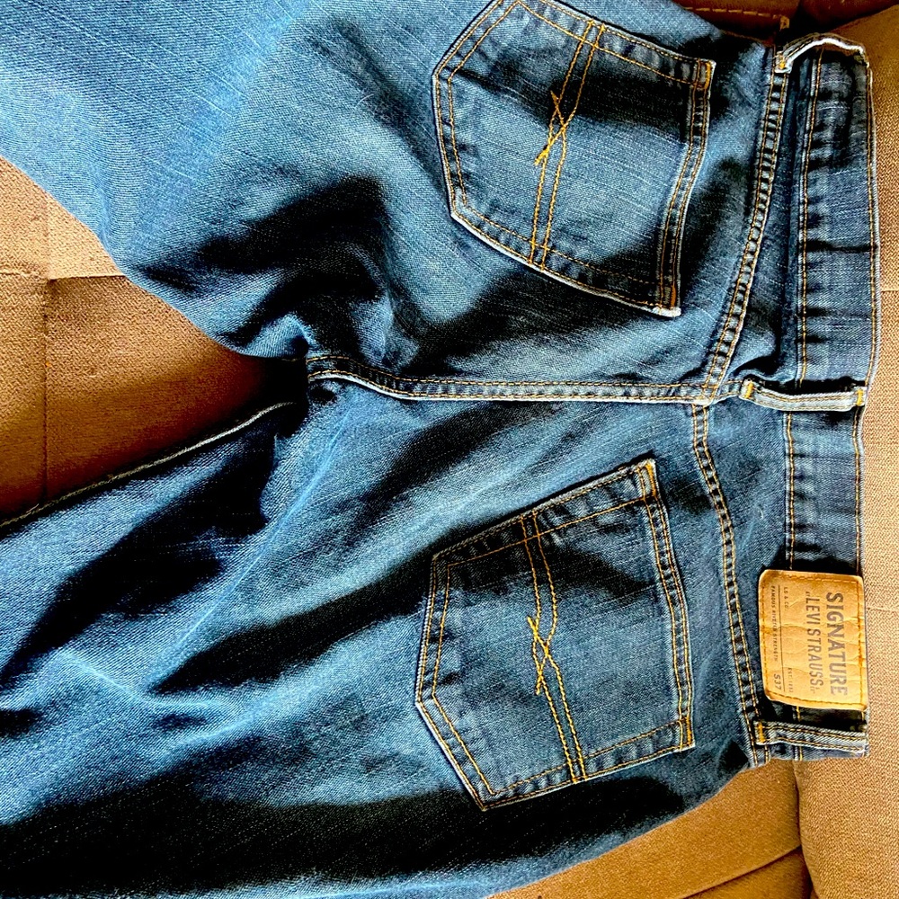 Blue Levis 34x32 slim fit